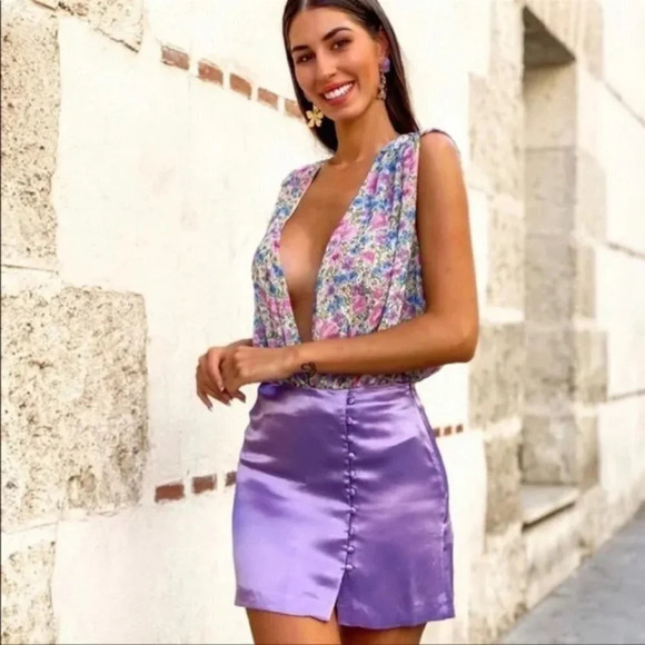 Zara Watercolor Floral Draped  Deep V Neck Plunge Bodysuit Sz Small - Picture 4 of 10